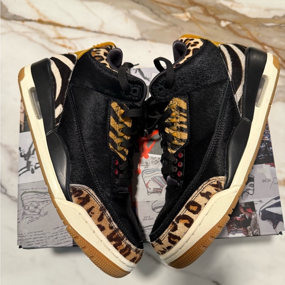 Jordan Air Retro 3 SE Animal Instinct - Picture 6 of 8